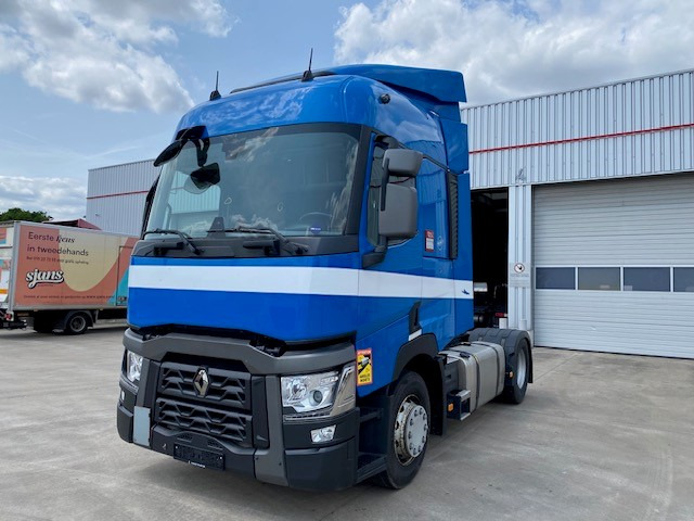 Renault Trucks T - Tractor unit: picture 1 Renault Trucks T - Tractor unit: picture 1