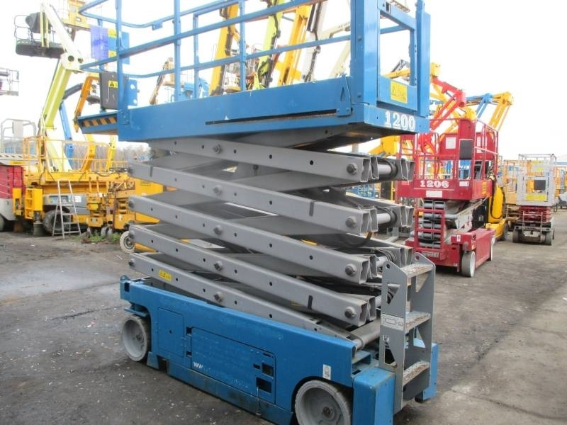 Genie GS 3232  - Scissor lift: picture 4 Genie GS 3232  - Scissor lift: picture 4