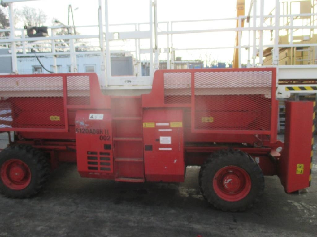 Scissor lift Genie GS 3384 RT: picture 6