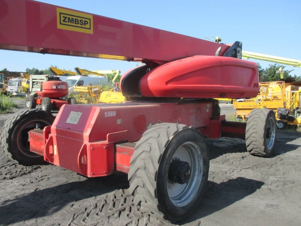 Telescopic boom JLG 1200 SJP: picture 10