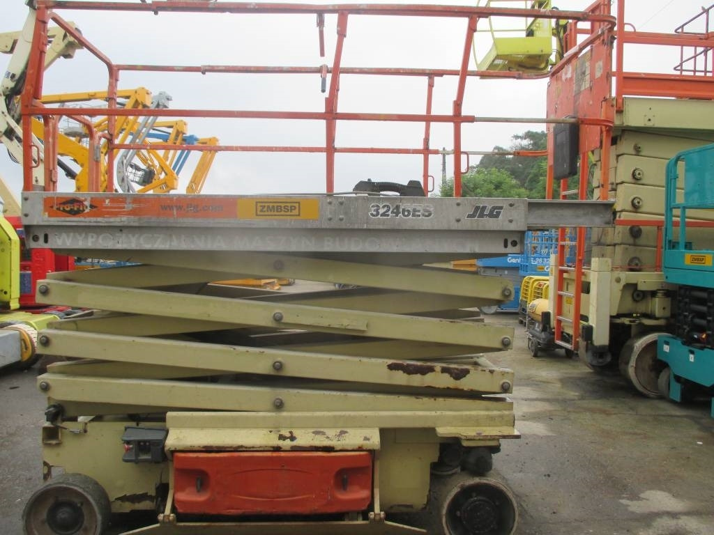 JLG 3246 ES - Scissor lift: picture 5 JLG 3246 ES - Scissor lift: picture 5