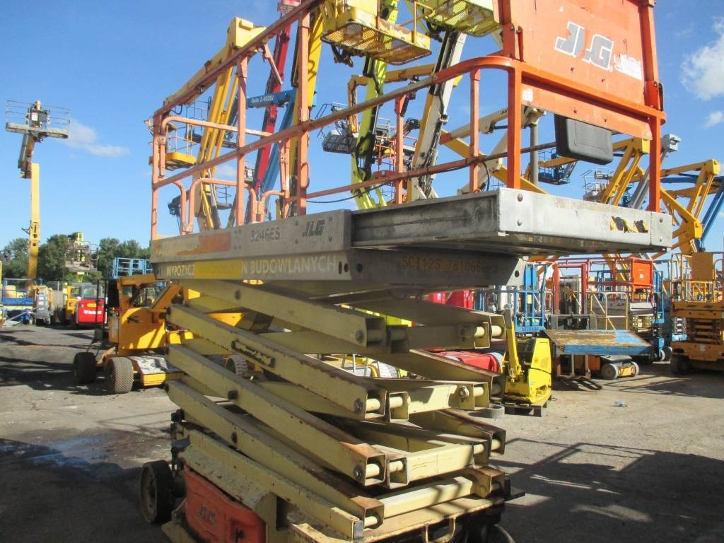 JLG 3246 ES  - Scissor lift: picture 4 JLG 3246 ES  - Scissor lift: picture 4