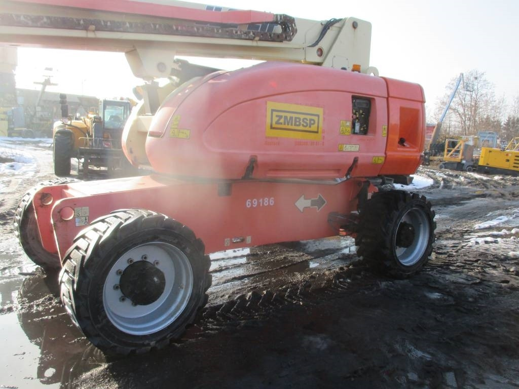 Telescopic boom JLG 860 SJ: picture 7