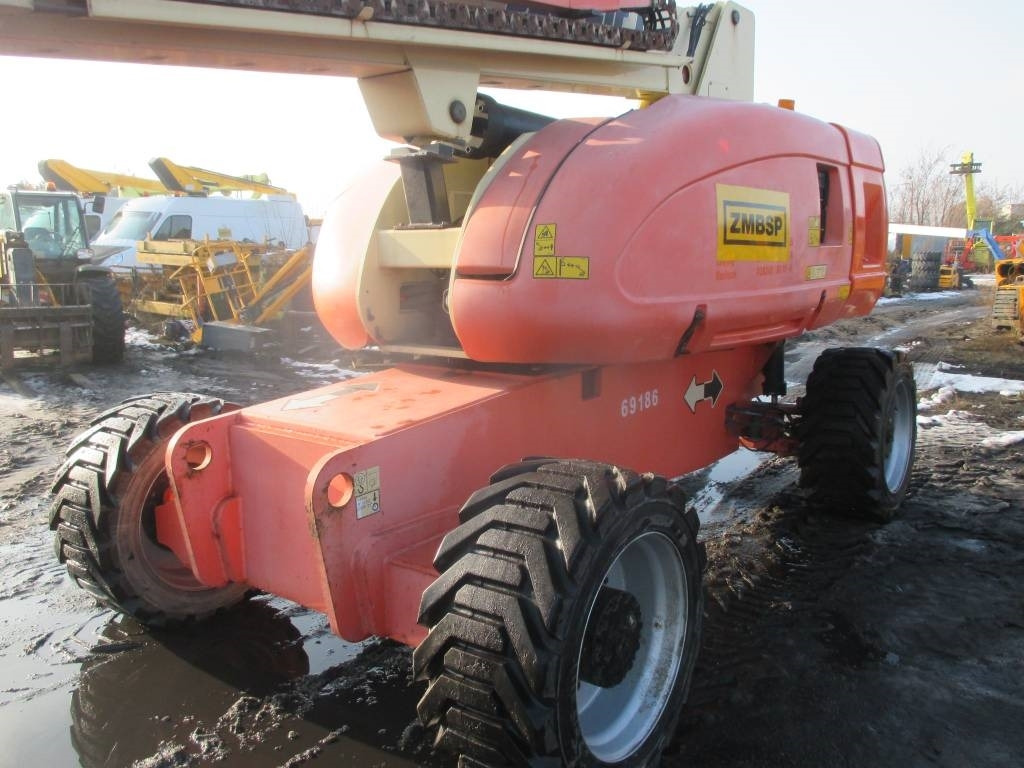 Telescopic boom JLG 860 SJ: picture 8