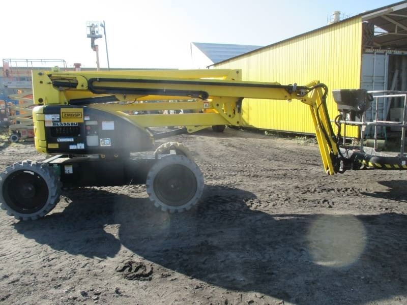 Articulated boom Niftylift HR 17 D 4x4: picture 8