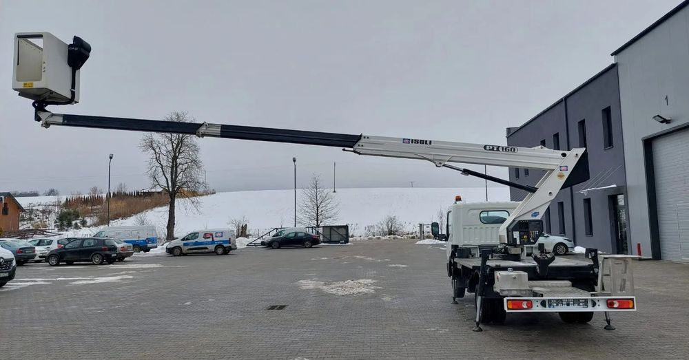 Nissan NT400 CABSTAR podnośnik koszowy ISOLI PT160 - Truck mounted aerial platform: picture 5 Nissan NT400 CABSTAR podnośnik koszowy ISOLI PT160 - Truck mounted aerial platform: picture 5