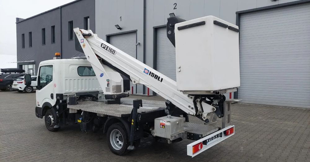 Nissan NT400 CABSTAR podnośnik koszowy ISOLI PT160 - Truck mounted aerial platform: picture 2 Nissan NT400 CABSTAR podnośnik koszowy ISOLI PT160 - Truck mounted aerial platform: picture 2