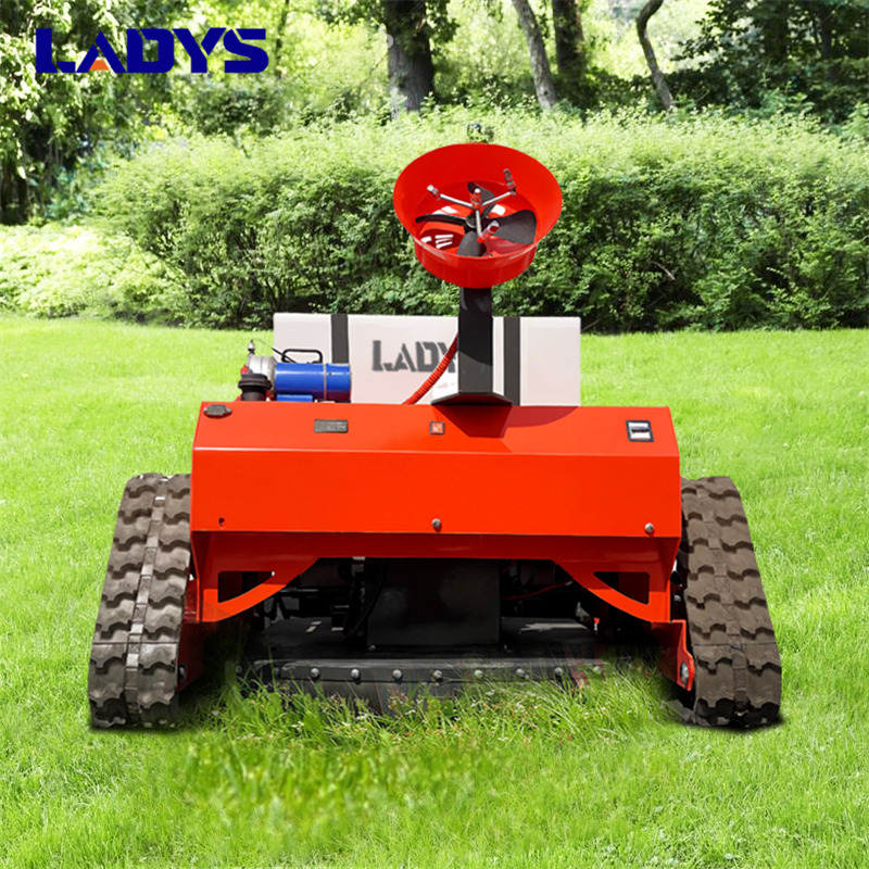 Leasing of LADYS LD1000 Electric Remote Control Multi-Function Lawn Mower All-Terrain Agricultural Sprayers Pesticide Spraying Mower Gas Gasoline Track Crawler Lawn Mower LADYS LD1000 Electric Remote Control Multi-Function Lawn Mower All-Terrain Agricultural Sprayers Pesticide Spraying Mower Gas Gasoline Track Crawler Lawn Mower: picture 7