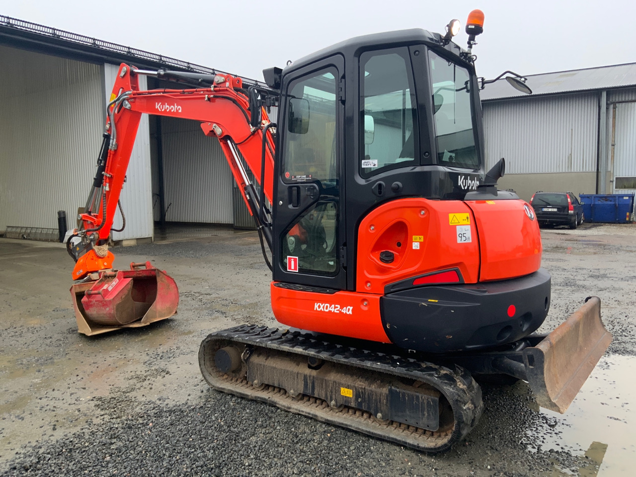 KUBOTA KX042-4 - Mini excavator: picture 1 KUBOTA KX042-4 - Mini excavator: picture 1