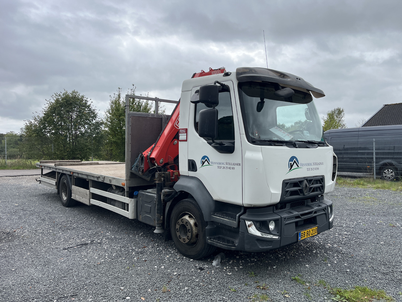 RENAULT D 16 - Crane truck: picture 2 RENAULT D 16 - Crane truck: picture 2