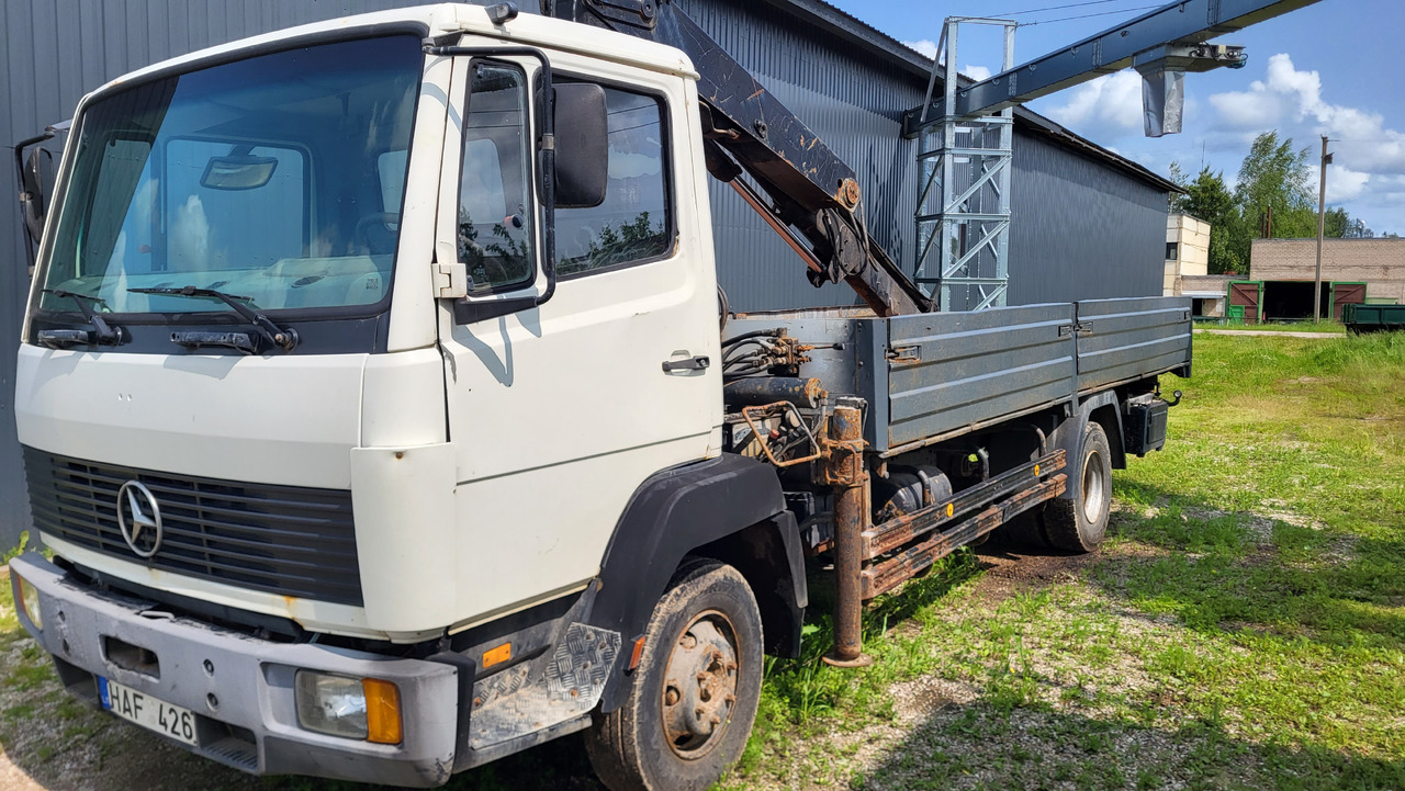 MERCEDES-BENZ 814 HIAB 071 - Crane truck: picture 1 MERCEDES-BENZ 814 HIAB 071 - Crane truck: picture 1