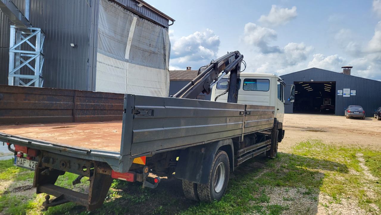 MERCEDES-BENZ 814 HIAB 071 - Crane truck: picture 4 MERCEDES-BENZ 814 HIAB 071 - Crane truck: picture 4