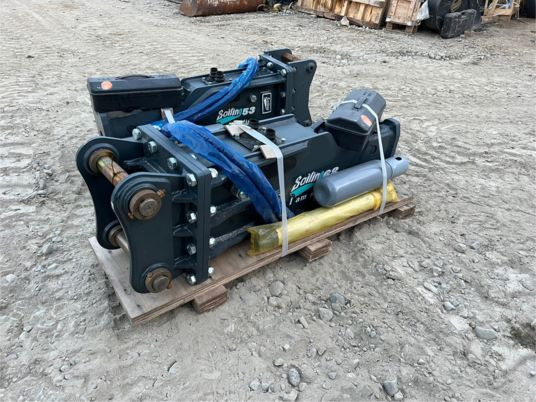 BRH pour pelle 5T à 8T - Hydraulic hammer: picture 2 BRH pour pelle 5T à 8T - Hydraulic hammer: picture 2