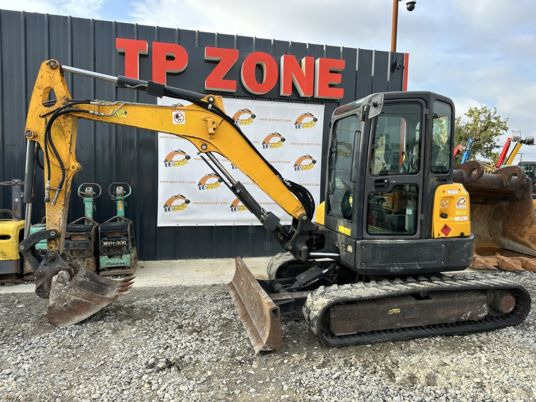 Bobcat E50 à 26900 € HT - Mini excavator: picture 4 Bobcat E50 à 26900 € HT - Mini excavator: picture 4