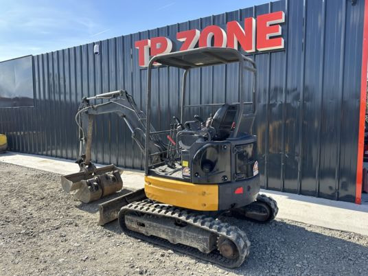 Kato Imer 27V4 - Mini excavator: picture 2 Kato Imer 27V4 - Mini excavator: picture 2