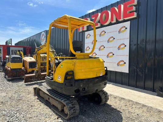 Kubota KX61-3 à 18500 € HT - Mini excavator: picture 4 Kubota KX61-3 à 18500 € HT - Mini excavator: picture 4