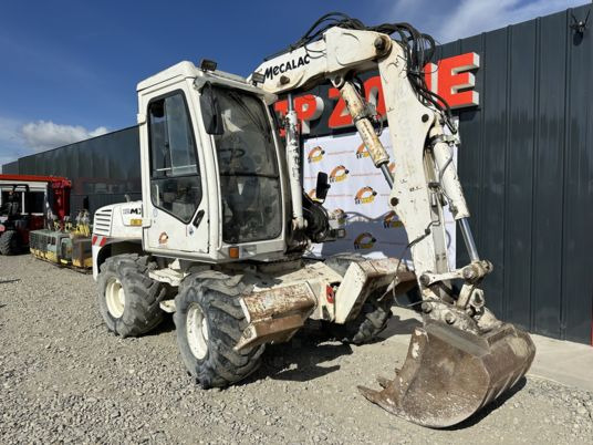 Mecalac 12MXT - Déport - Caméra x 2 - Wheel excavator: picture 3 Mecalac 12MXT - Déport - Caméra x 2 - Wheel excavator: picture 3