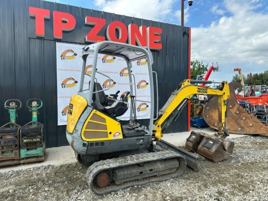 Wacker Neuson ET24 - Canopy - Attache rapide hydraulique - Mini excavator: picture 5 Wacker Neuson ET24 - Canopy - Attache rapide hydraulique - Mini excavator: picture 5