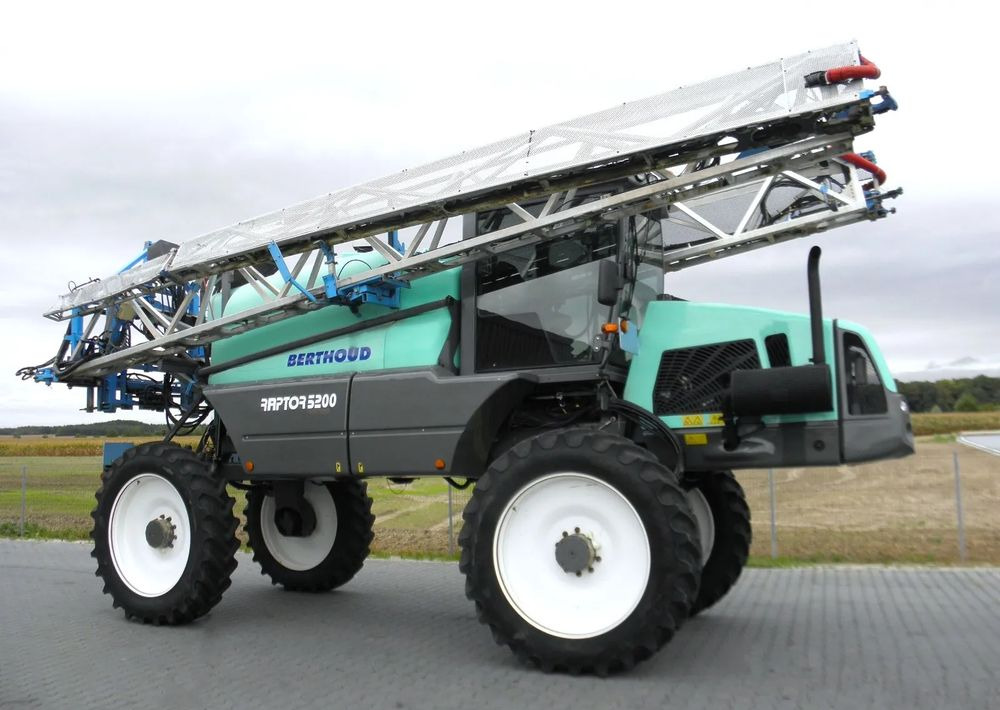 Berthoud Raptor 5200 2012 Rok, 36M, H-145cm, GPS, Nie Malowany, Stan Bardzo Dobry - Sprayer: picture 5 Berthoud Raptor 5200 2012 Rok, 36M, H-145cm, GPS, Nie Malowany, Stan Bardzo Dobry - Sprayer: picture 5