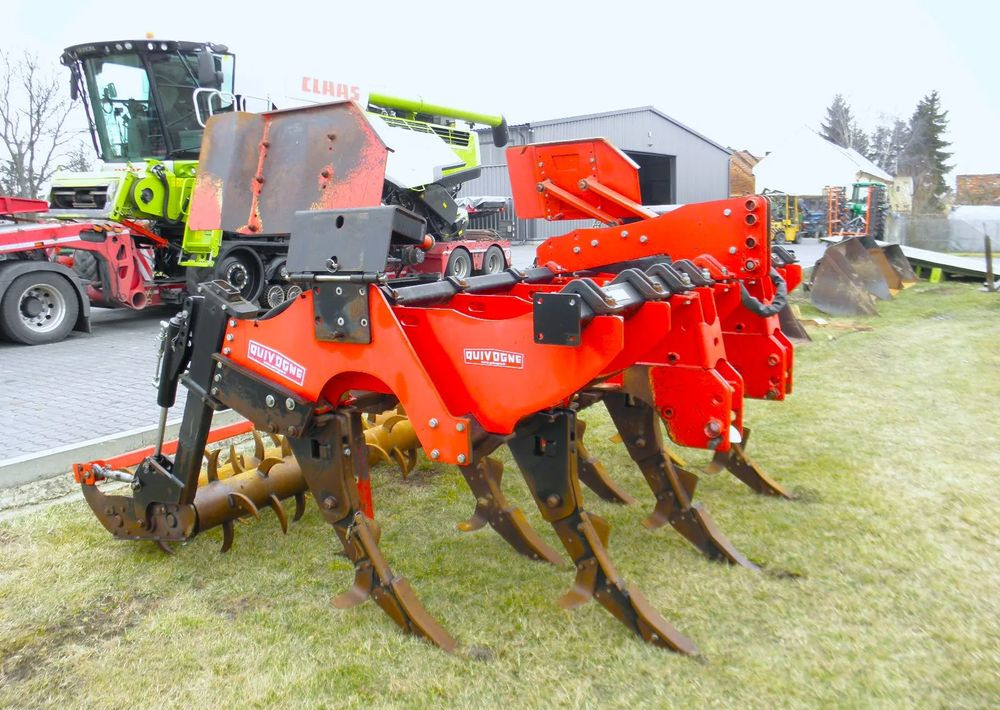 Inny Quivogne 3 metry Głębosz 2014 Rok , Stan Idealny - Soil tillage equipment: picture 4 Inny Quivogne 3 metry Głębosz 2014 Rok , Stan Idealny - Soil tillage equipment: picture 4
