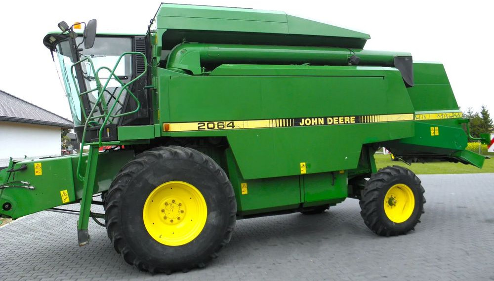 John Deere 2064 1996 Rok, Nie Malowany, Stan Bardzo Dobry, CENA BRUTTO-UMOWA KUPNA SPRZEDAZY - Combine harvester: picture 1 John Deere 2064 1996 Rok, Nie Malowany, Stan Bardzo Dobry, CENA BRUTTO-UMOWA KUPNA SPRZEDAZY - Combine harvester: picture 1