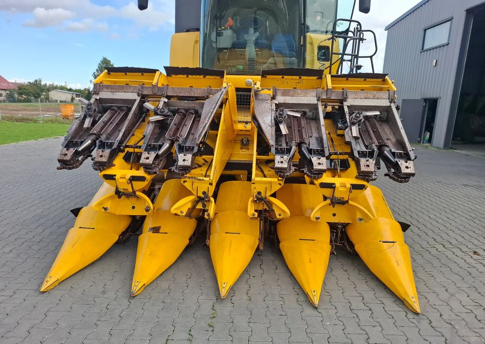 New Holland 8-75 2012 Rok, Przystawka do kukurydzy , Nie malowana, Stan Idealny - Corn header: picture 2 New Holland 8-75 2012 Rok, Przystawka do kukurydzy , Nie malowana, Stan Idealny - Corn header: picture 2