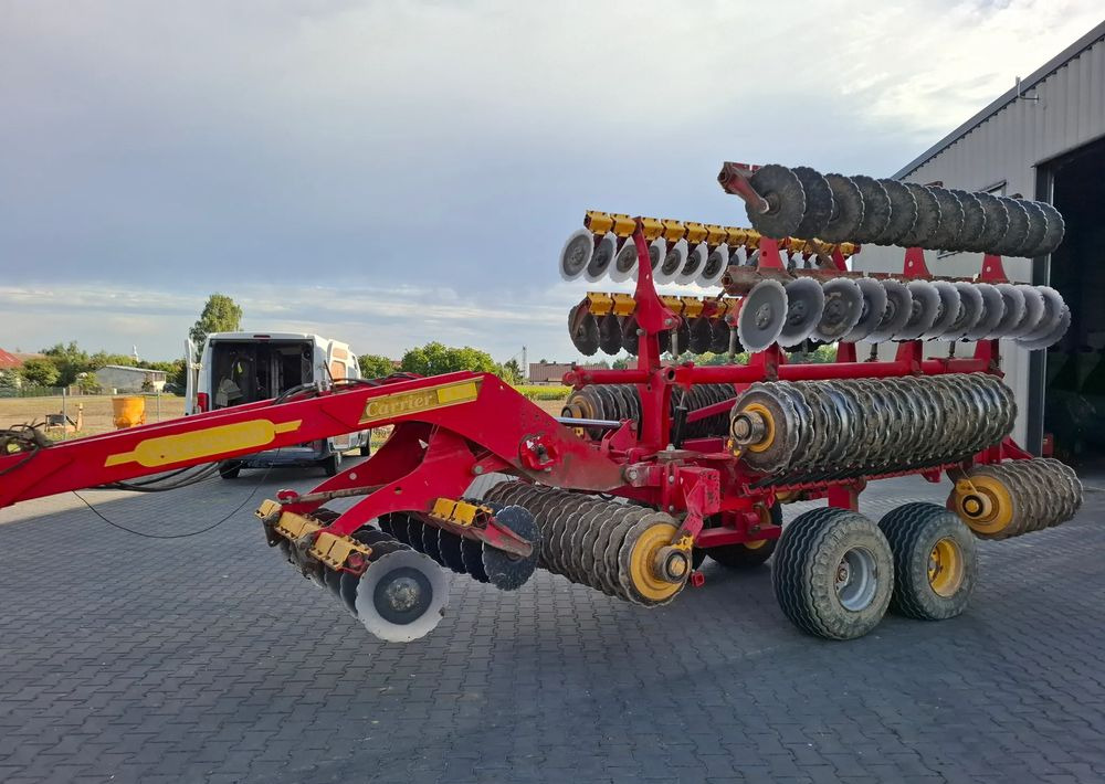 Väderstad Carrier 820 2011 rok , Nowe Talerze , Nie Malowany , Stan Bardzo Dobry - Soil tillage equipment: picture 2 Väderstad Carrier 820 2011 rok , Nowe Talerze , Nie Malowany , Stan Bardzo Dobry - Soil tillage equipment: picture 2