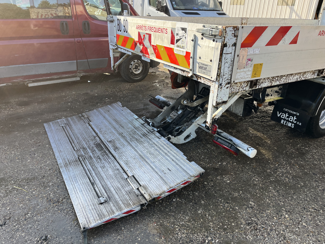 Dropside/ Flatbed truck Renault Mascott 2L8 dci 130cv plateau hayon: picture 7