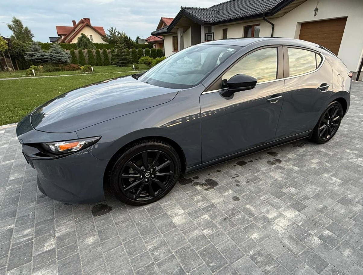 MAZDA 3 - Car: picture 5 MAZDA 3 - Car: picture 5