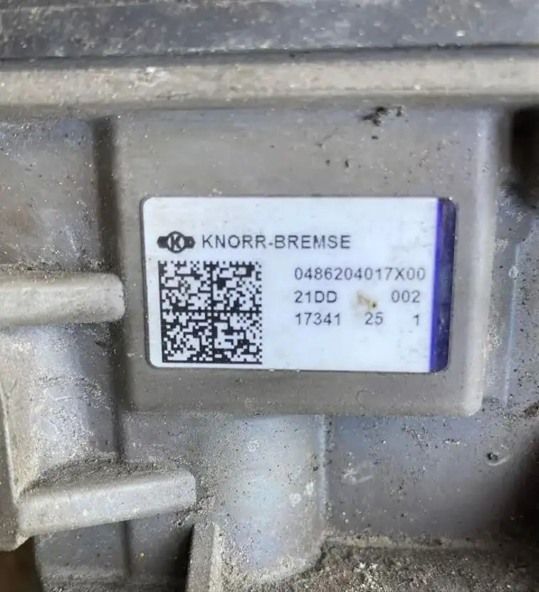 MAN Knorr Bremse 0486204017 Ventil EBS 81.52106.6014 Zweikanalmodul - Electrical system for Bus: picture 3 MAN Knorr Bremse 0486204017 Ventil EBS 81.52106.6014 Zweikanalmodul - Electrical system for Bus: picture 3