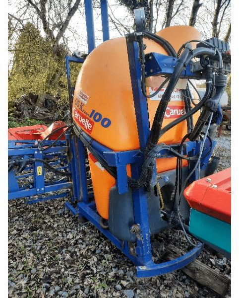 CARUELLE 1000L - Tractor mounted sprayer: picture 1 CARUELLE 1000L - Tractor mounted sprayer: picture 1