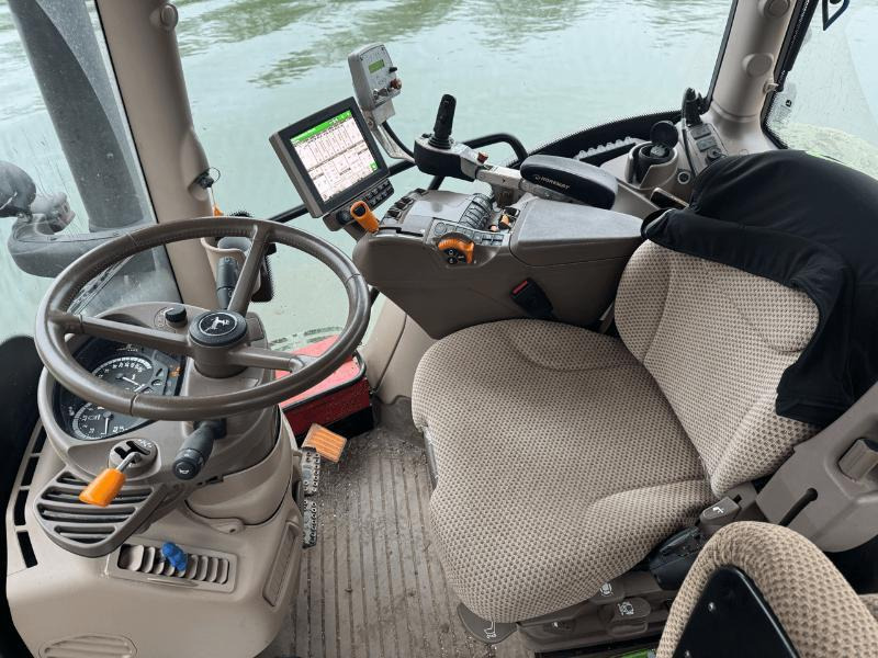 JOHN DEERE 6195R - Farm tractor: picture 2 JOHN DEERE 6195R - Farm tractor: picture 2