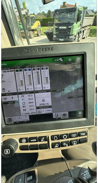 JOHN DEERE 6R195 - Farm tractor: picture 3 JOHN DEERE 6R195 - Farm tractor: picture 3