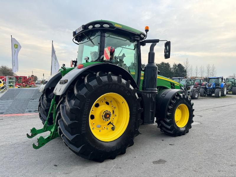 JOHN DEERE 8370R - Farm tractor: picture 4 JOHN DEERE 8370R - Farm tractor: picture 4