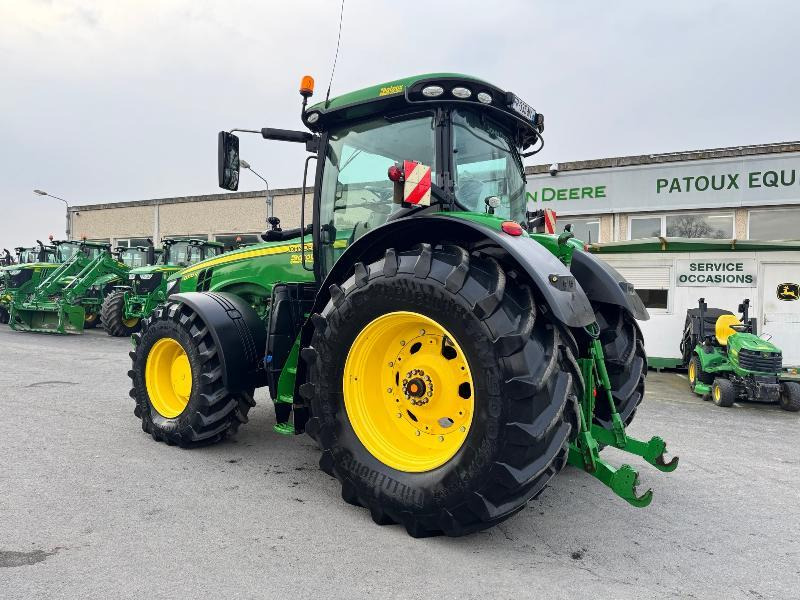 JOHN DEERE 8370R - Farm tractor: picture 2 JOHN DEERE 8370R - Farm tractor: picture 2