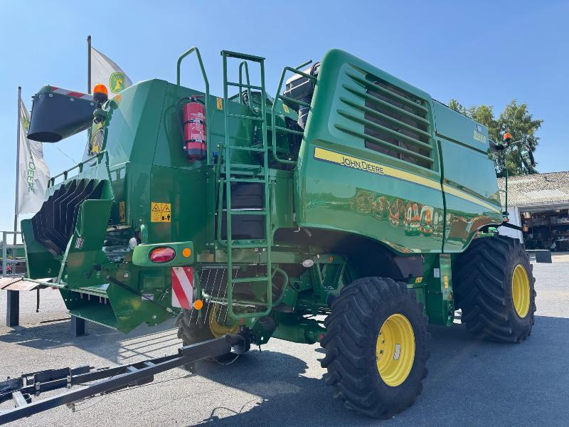 JOHN DEERE T550 - Combine harvester: picture 5 JOHN DEERE T550 - Combine harvester: picture 5