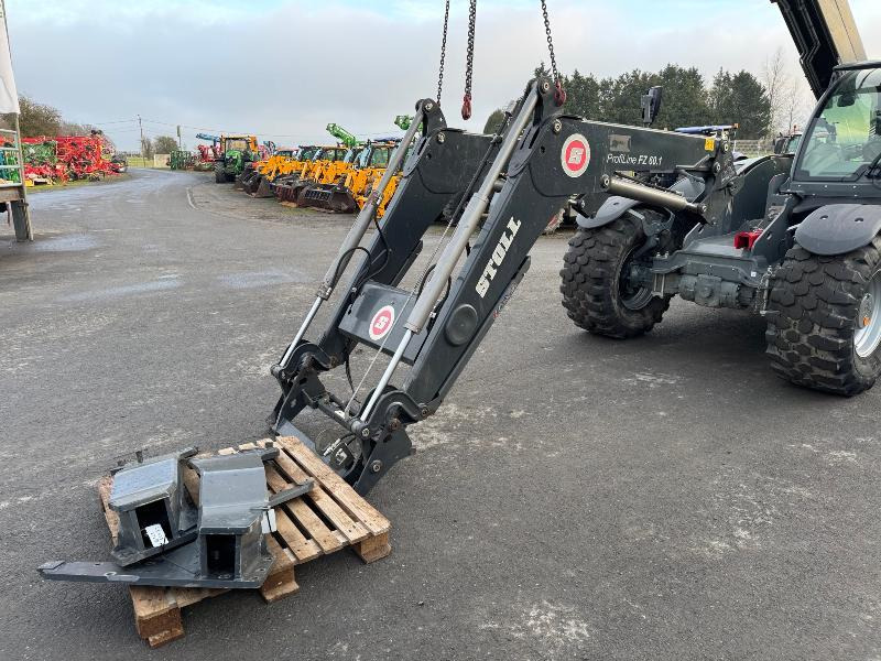 STOLL FZ60.1 - Front loader for tractor: picture 3 STOLL FZ60.1 - Front loader for tractor: picture 3