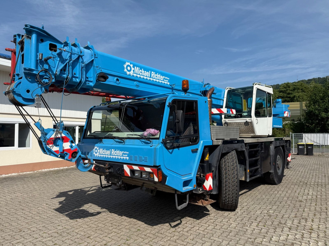 Faun ATF 30-2 30 ton - Crane truck: picture 1 Faun ATF 30-2 30 ton - Crane truck: picture 1