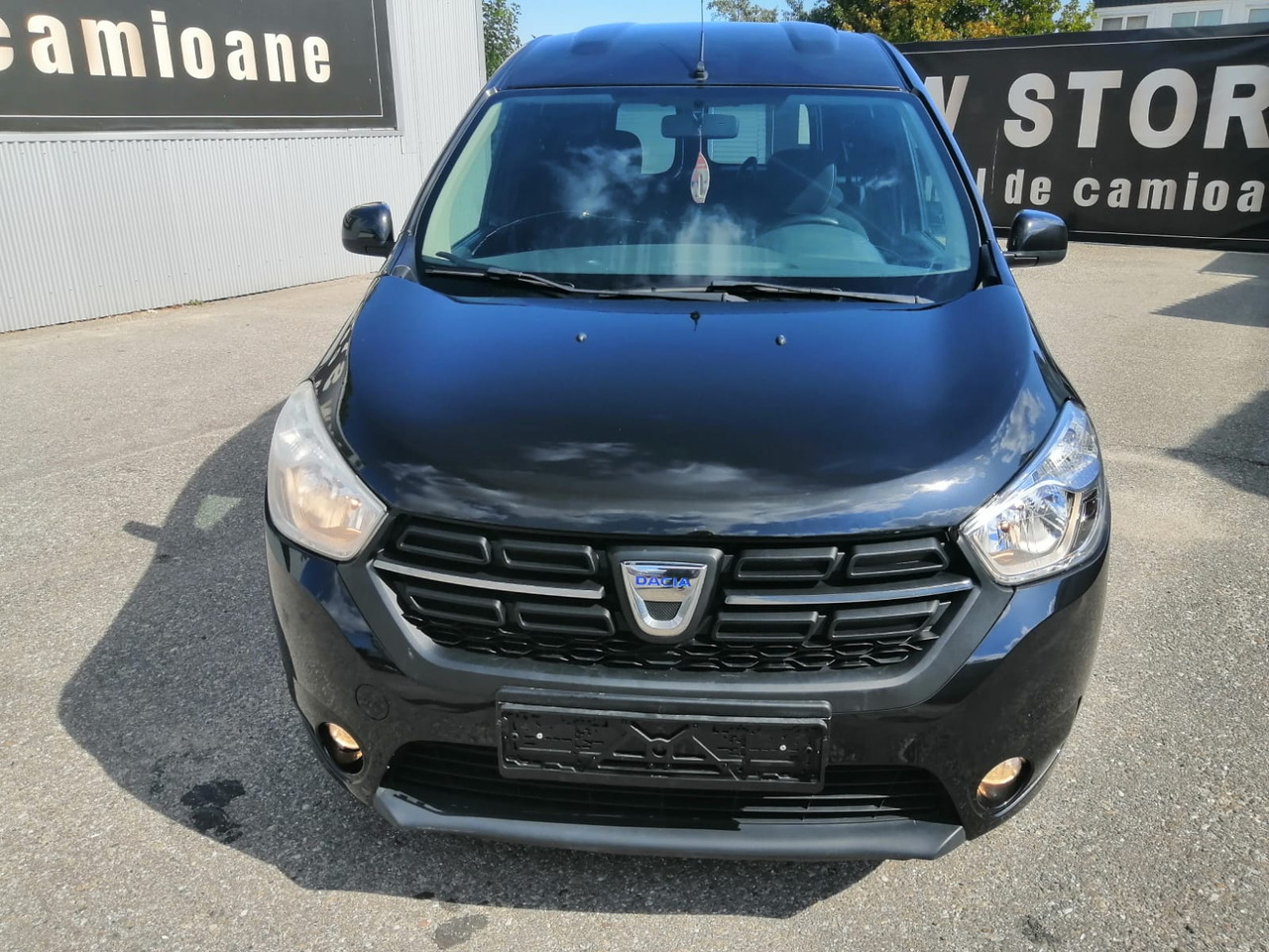 DACIA Dokker 1,6 sCE Comfort Benzina/GPL, TOP !!! - Combi van: picture 3 DACIA Dokker 1,6 sCE Comfort Benzina/GPL, TOP !!! - Combi van: picture 3