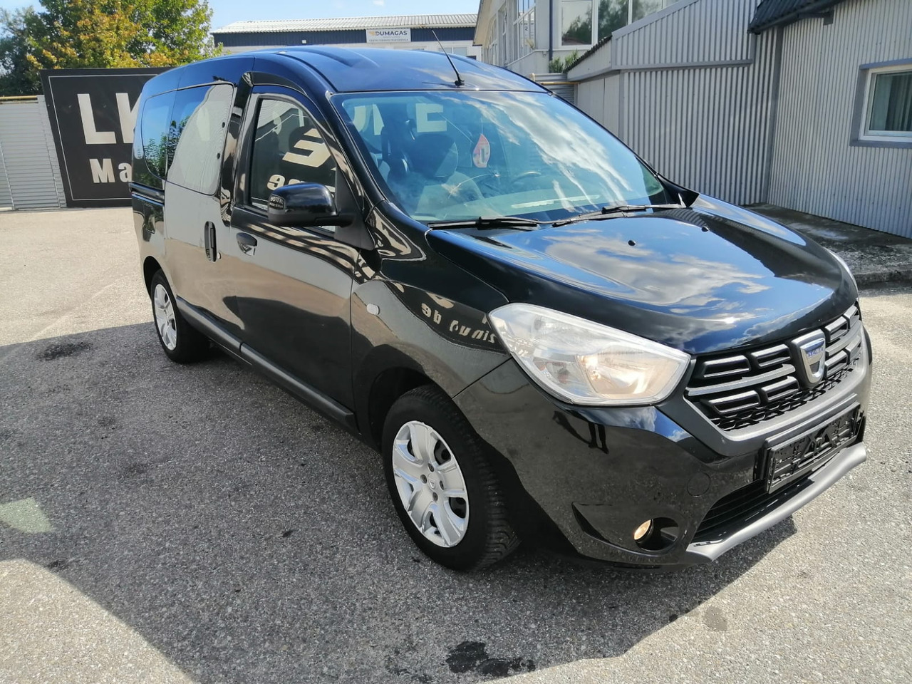 DACIA Dokker 1,6 sCE Comfort Benzina/GPL, TOP !!! - Combi van: picture 2 DACIA Dokker 1,6 sCE Comfort Benzina/GPL, TOP !!! - Combi van: picture 2