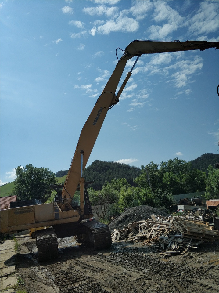 Excavator Komatsu PC 400-LC 5 with long arm - Crawler excavator: picture 1 Excavator Komatsu PC 400-LC 5 with long arm - Crawler excavator: picture 1