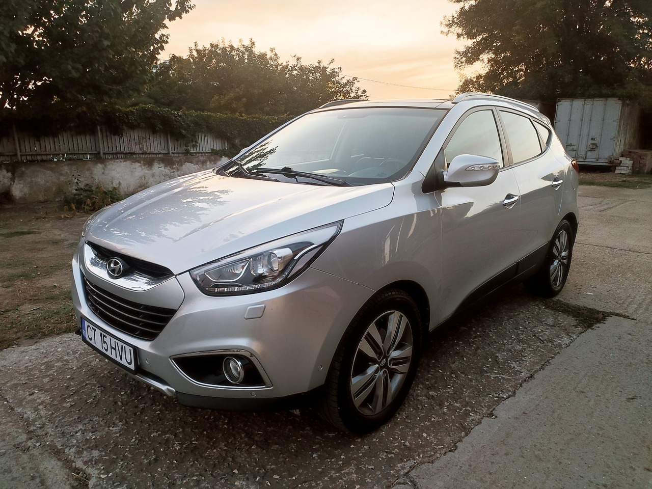 Hyundai IX35 - Sedan: picture 1 Hyundai IX35 - Sedan: picture 1