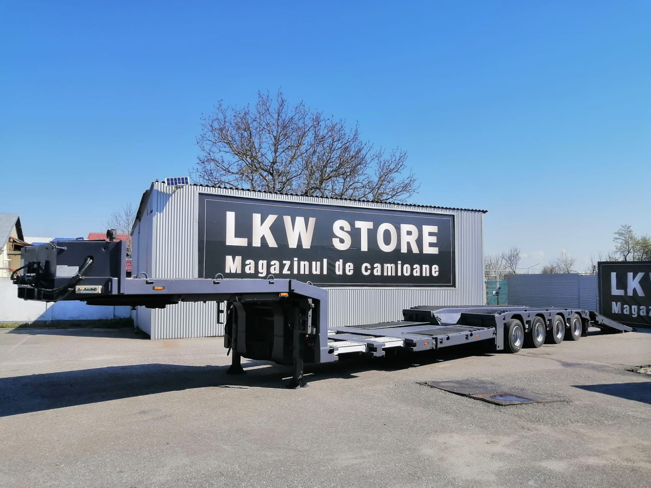 Langendorf Trailer-Tiefbett, 4 Axe, 59 to, extension, TOP !!! - Low loader semi-trailer: picture 1 Langendorf Trailer-Tiefbett, 4 Axe, 59 to, extension, TOP !!! - Low loader semi-trailer: picture 1