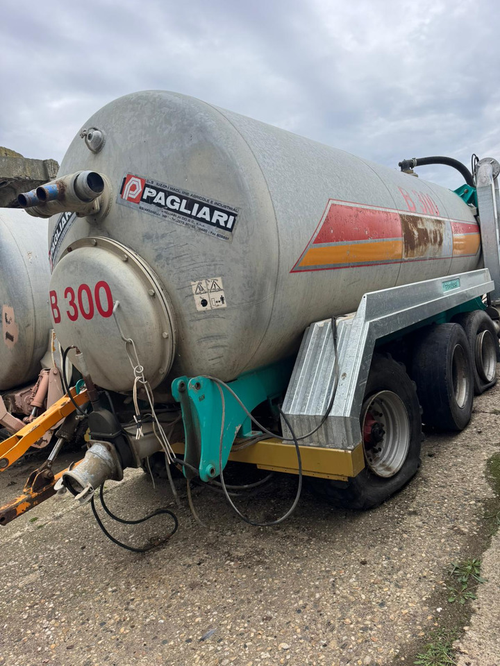 Pagliari Manure spreading tank - Slurry tanker: picture 1 Pagliari Manure spreading tank - Slurry tanker: picture 1