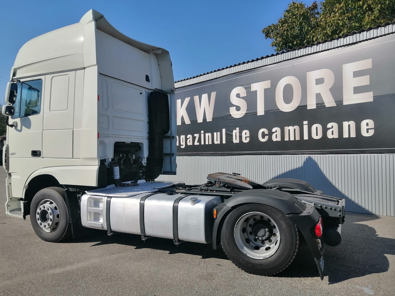 Tractor unit DAF XF 106.480 Super Space Cab: picture 5