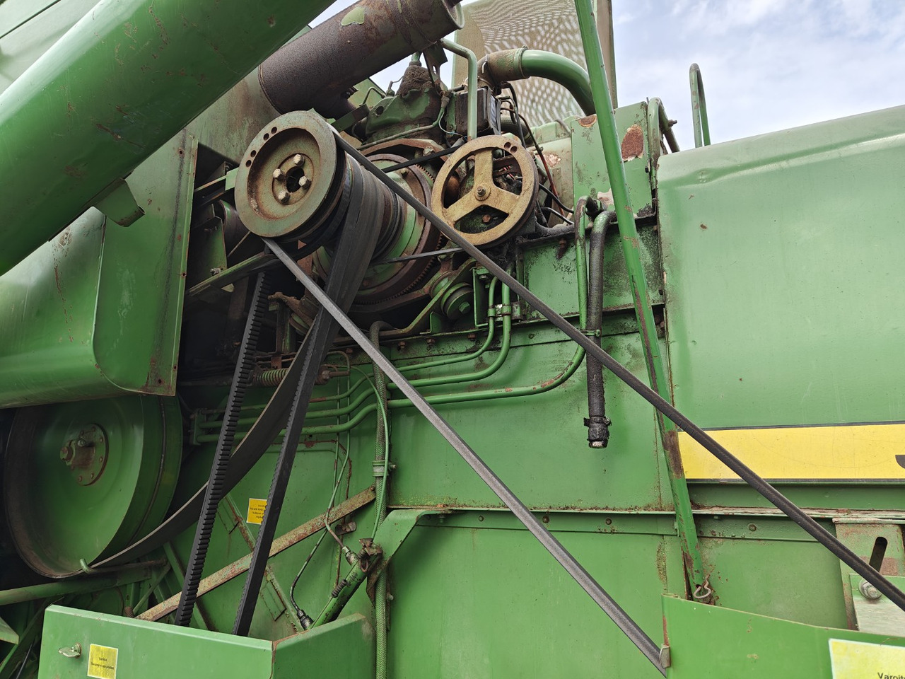 Combine harvester JOHN DEERE 925 leikkuupuimuri: picture 9 Combine harvester JOHN DEERE 925 leikkuupuimuri: picture 9