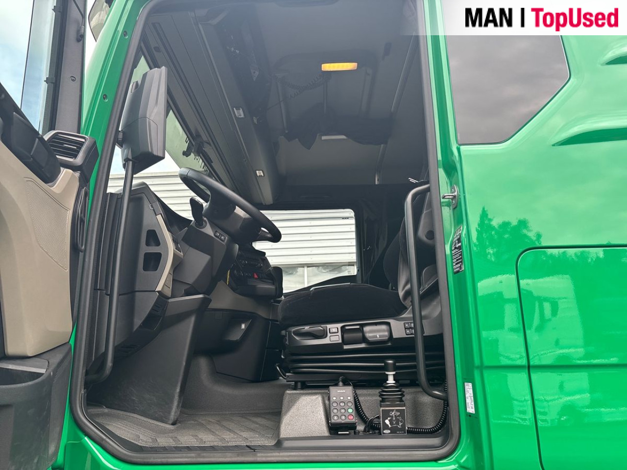 MAN TGX 18.520 4x4H BL SA *RM935876 Euro6 Pritarder ZV - Tractor unit: picture 5 MAN TGX 18.520 4x4H BL SA *RM935876 Euro6 Pritarder ZV - Tractor unit: picture 5