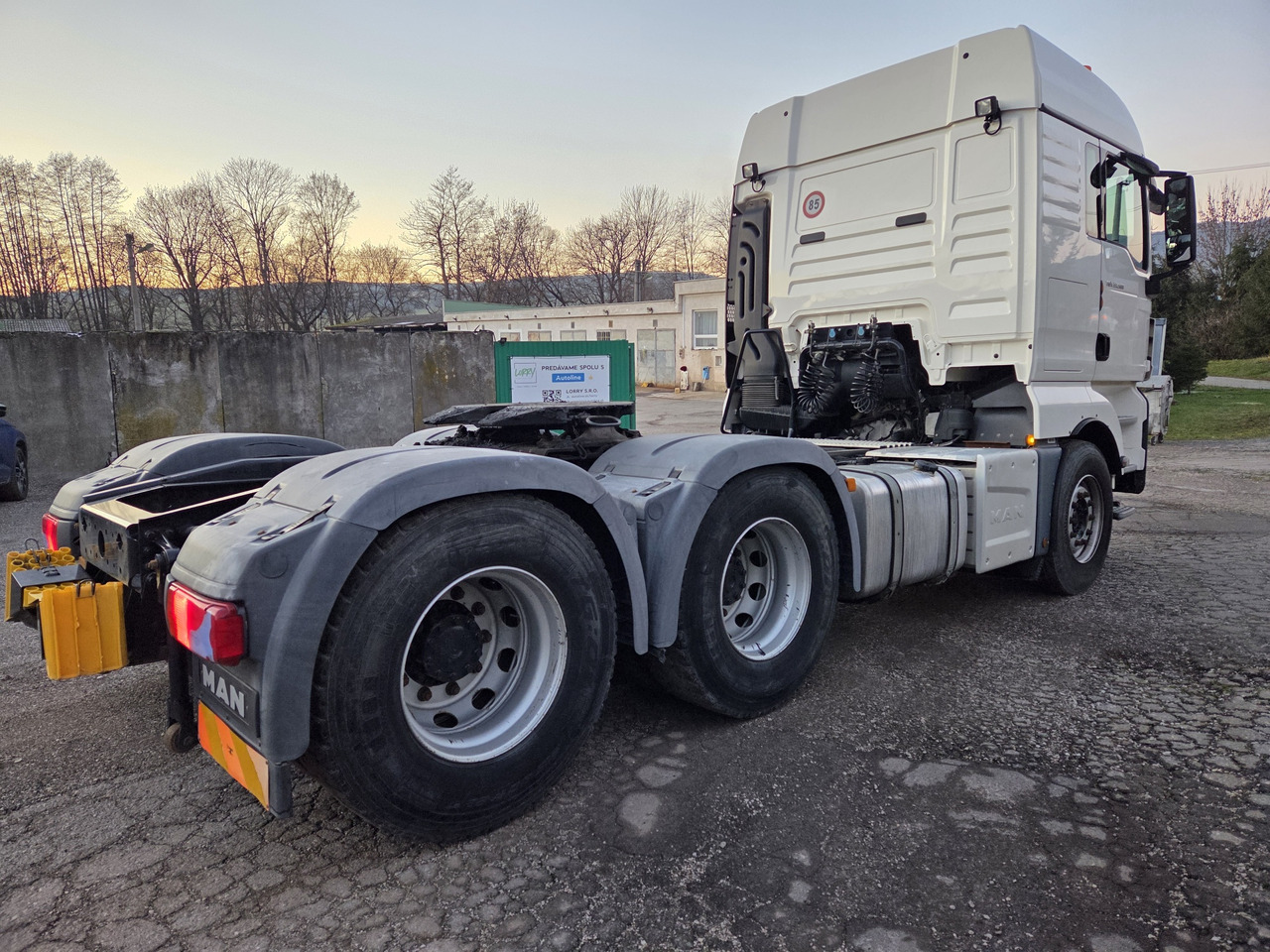 MAN TGX 33.500 6x4 MANUAL RETARDER only 258TKM - Tractor unit: picture 4 MAN TGX 33.500 6x4 MANUAL RETARDER only 258TKM - Tractor unit: picture 4