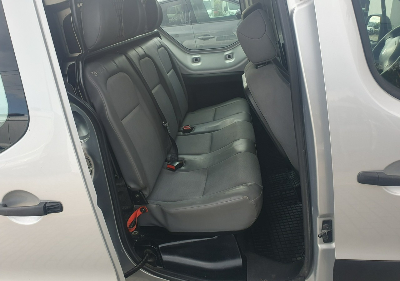 Car Citroen Berlingo II 5 lub 2 osobowy *long * zabudowa gruau*: picture 18