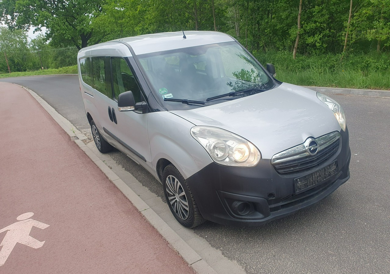 Opel Combo long*combo *doblo* krajówka *fv vat 23%* - Car: picture 3 Opel Combo long*combo *doblo* krajówka *fv vat 23%* - Car: picture 3